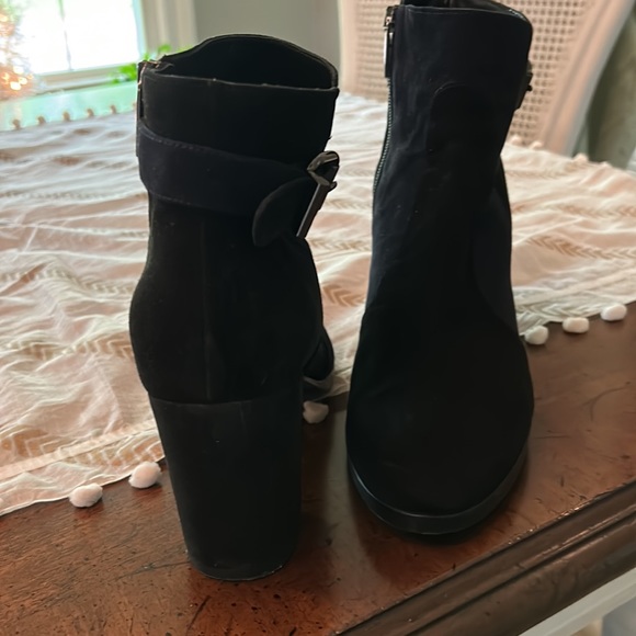 Aquatalia Suede Boots NEW - Picture 2 of 7